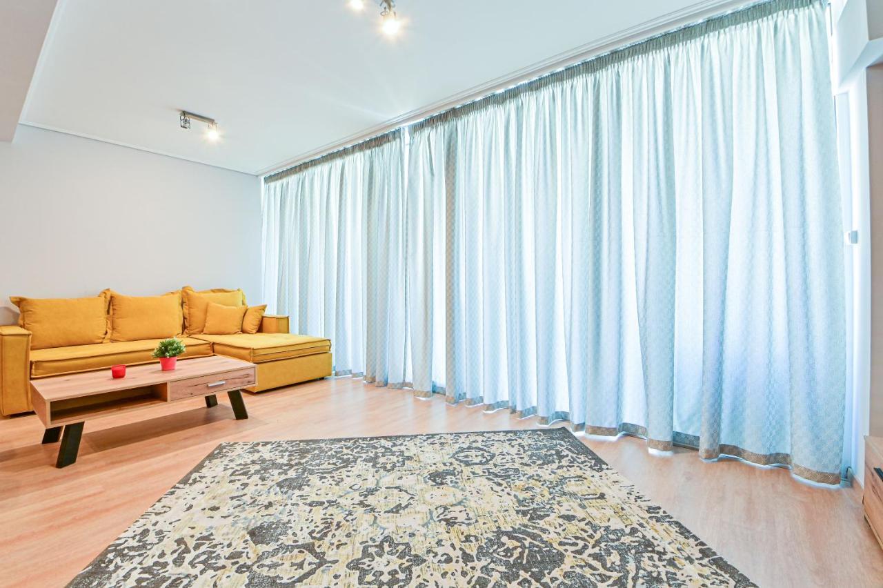 Cozy Apartment Located On The Piraeus Port Area Exterior photo