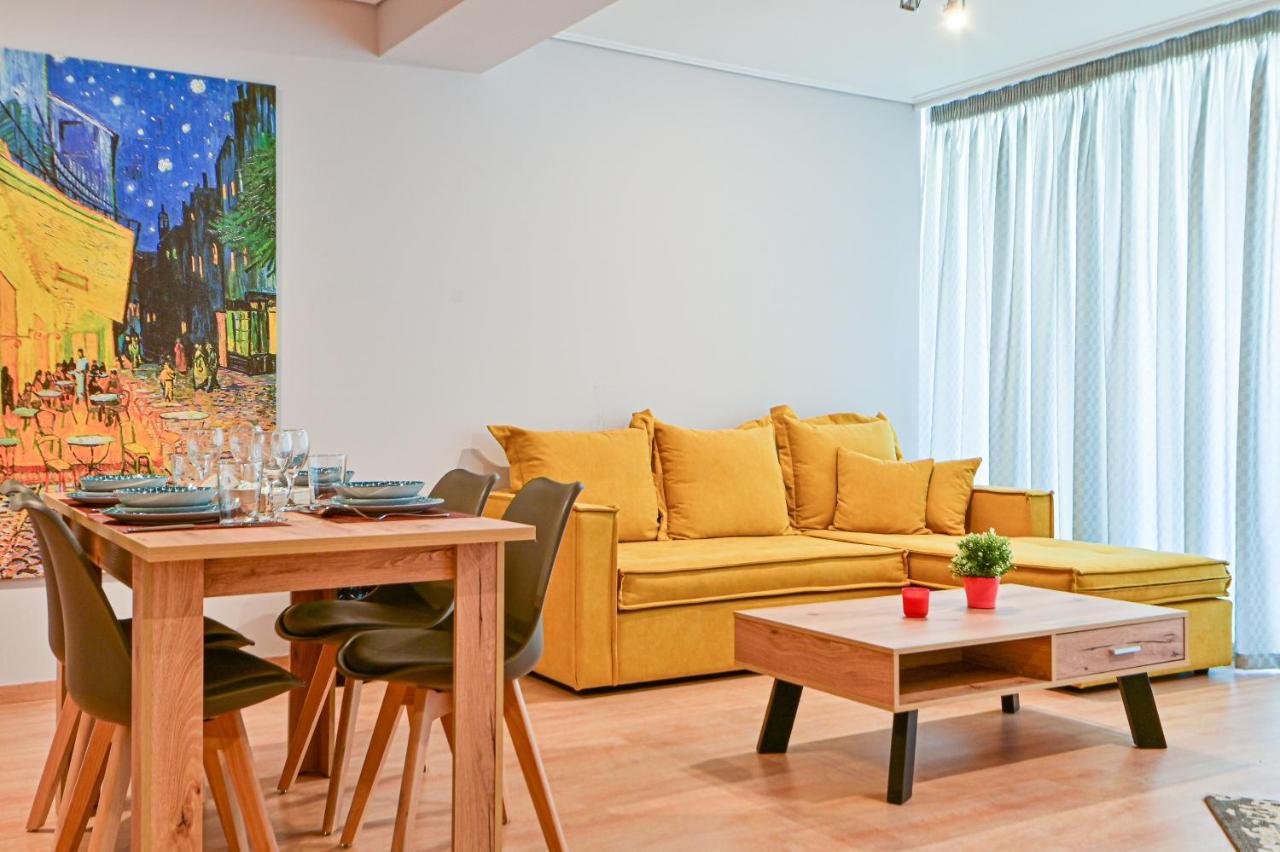 Cozy Apartment Located On The Piraeus Port Area Exterior photo